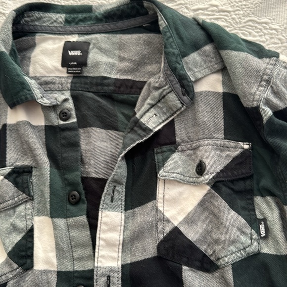 VANS BOX FLANNEL LONG SLEEVE BUTTONDOWN SHIRT - Picture 2 of 3